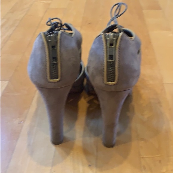 J Crew small platform lace up heels - Picture 2 of 4
